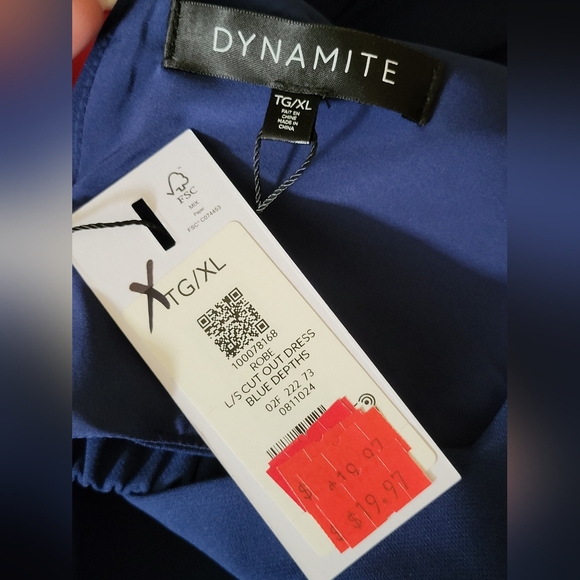 Dynamite cutout backless cocktail dress 👗 - Picture 3 of 3